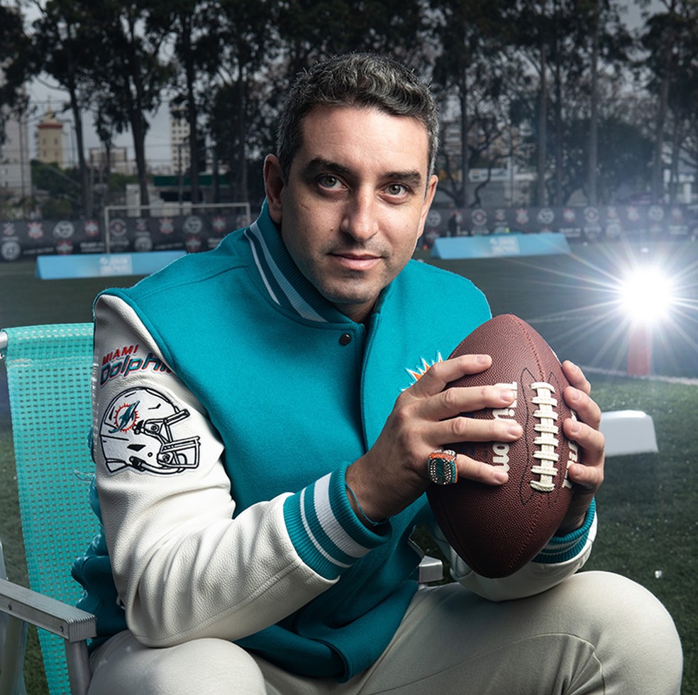 Miami Dolphins look to win over Brazilian fans for American football