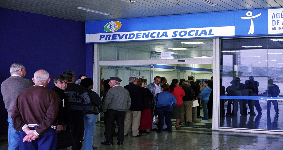 Lula asks Supreme Court to suspend wave of lawsuits over INSS fraud