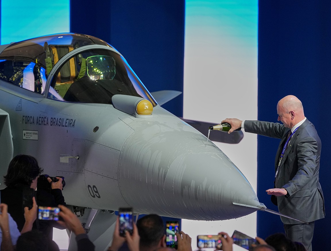 Saab weighs using Brazil plant for Colombia Gripen order