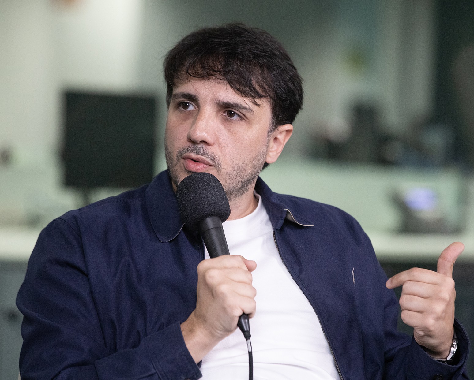 Brazil election judge curbs candidate’s campaign, drawing criticism