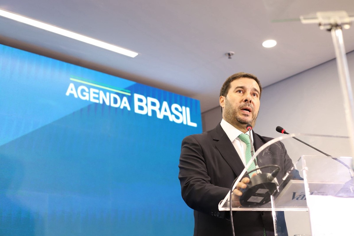 Rodrigo Maia warns legal uncertainty threatens Brazil’s future - Valor International