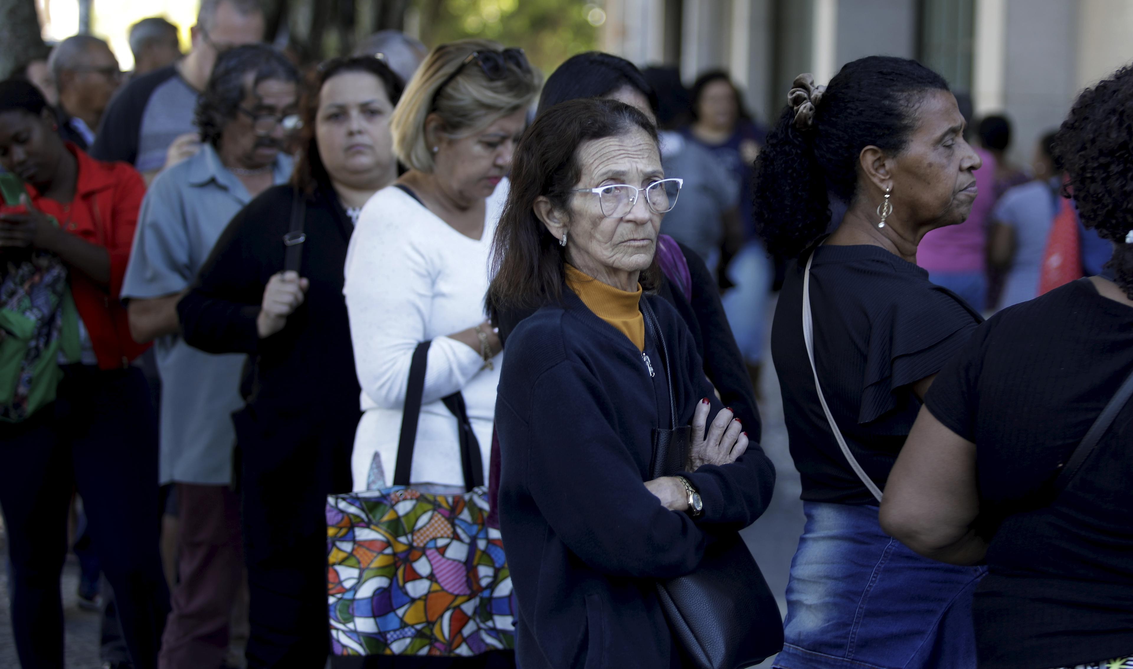 Brazil’s gender pay gap persists despite equal-pay law