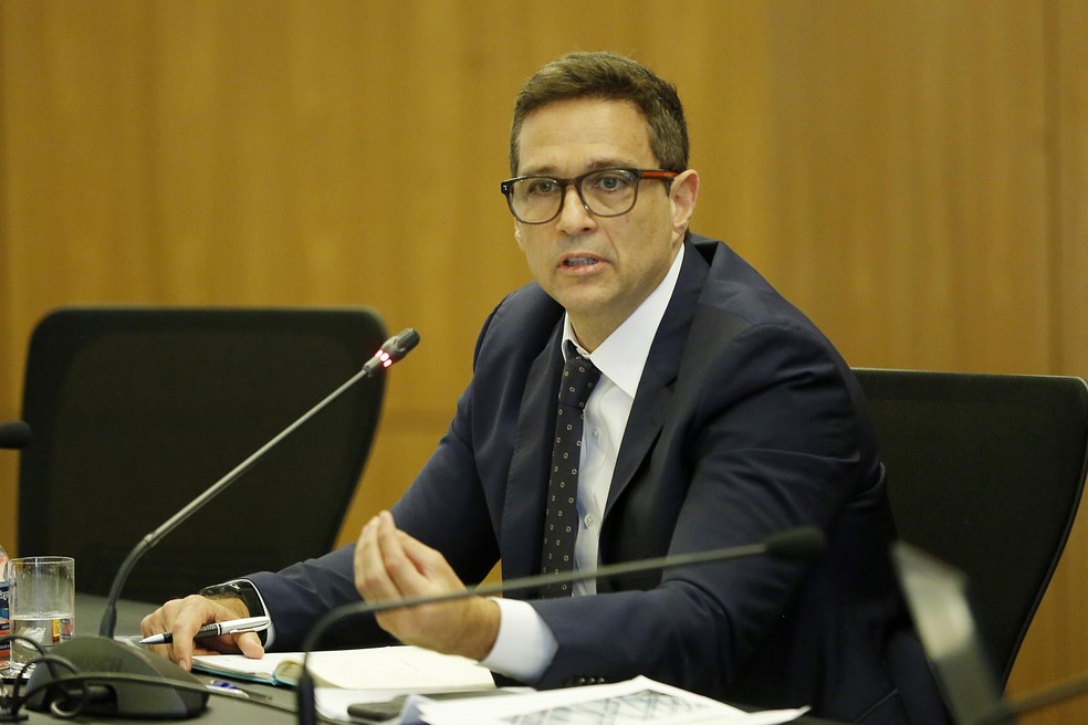 Central Bank sees more challenging external environment