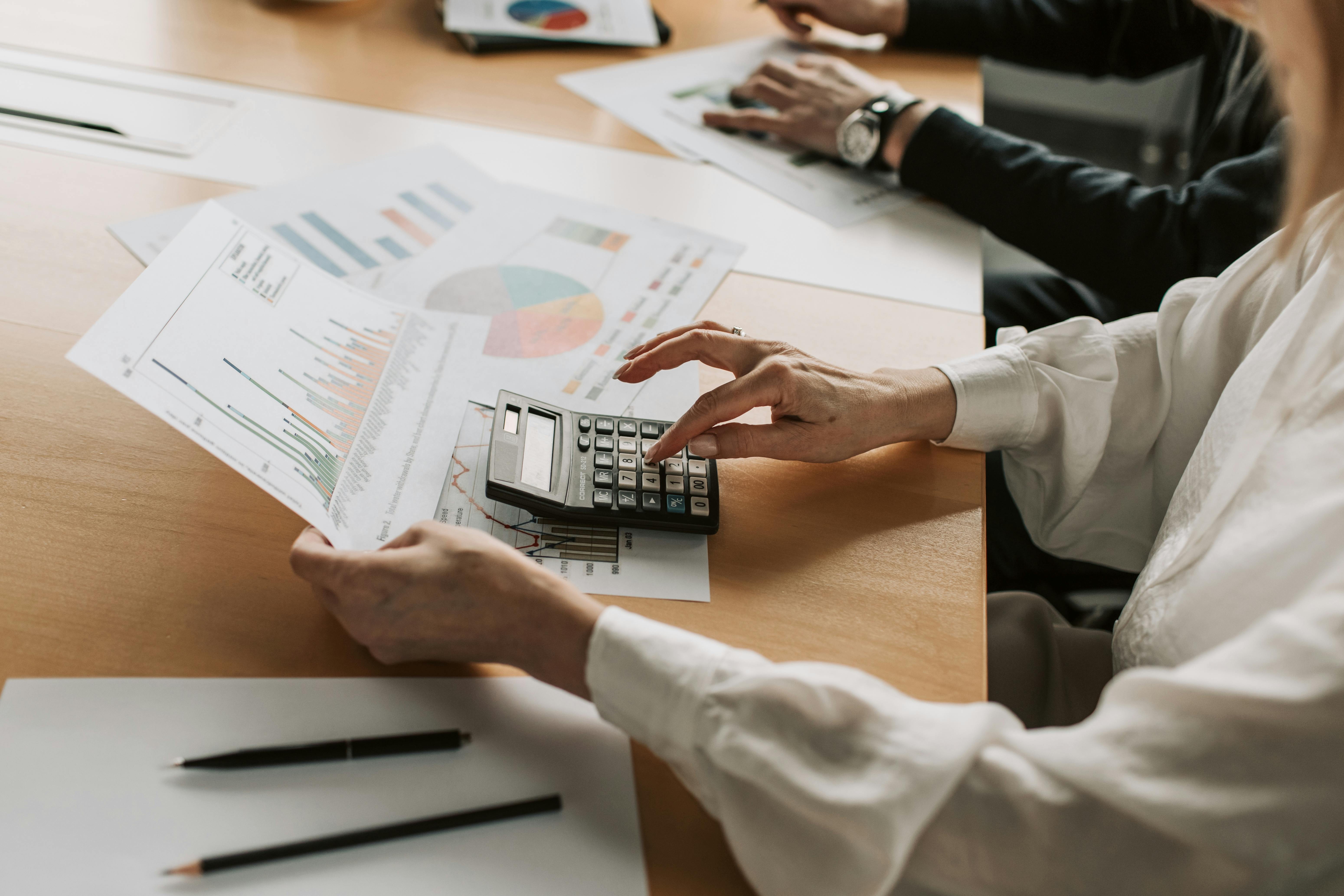 Fiscal watchdog questions government’s optimistic budget projections