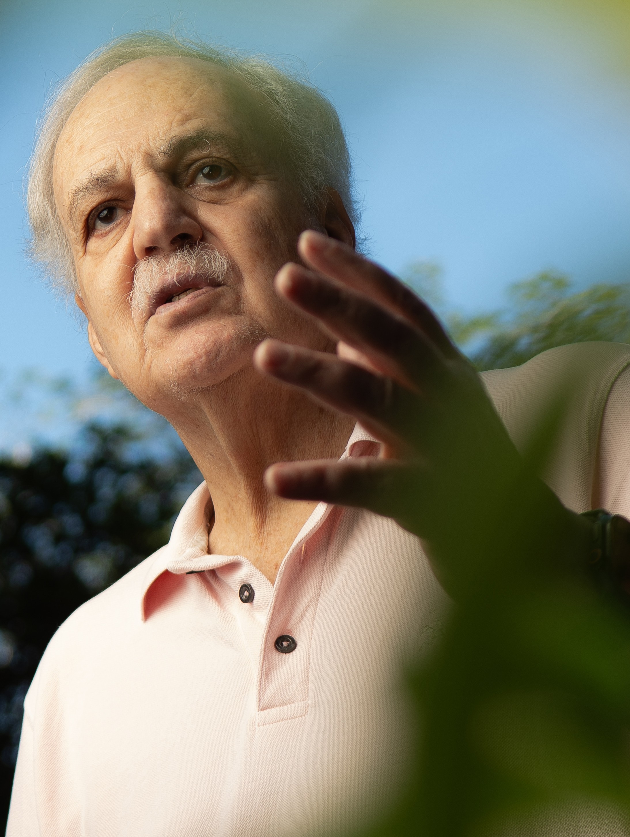 Denialist politicians lead planet to ecocide, Nobre says