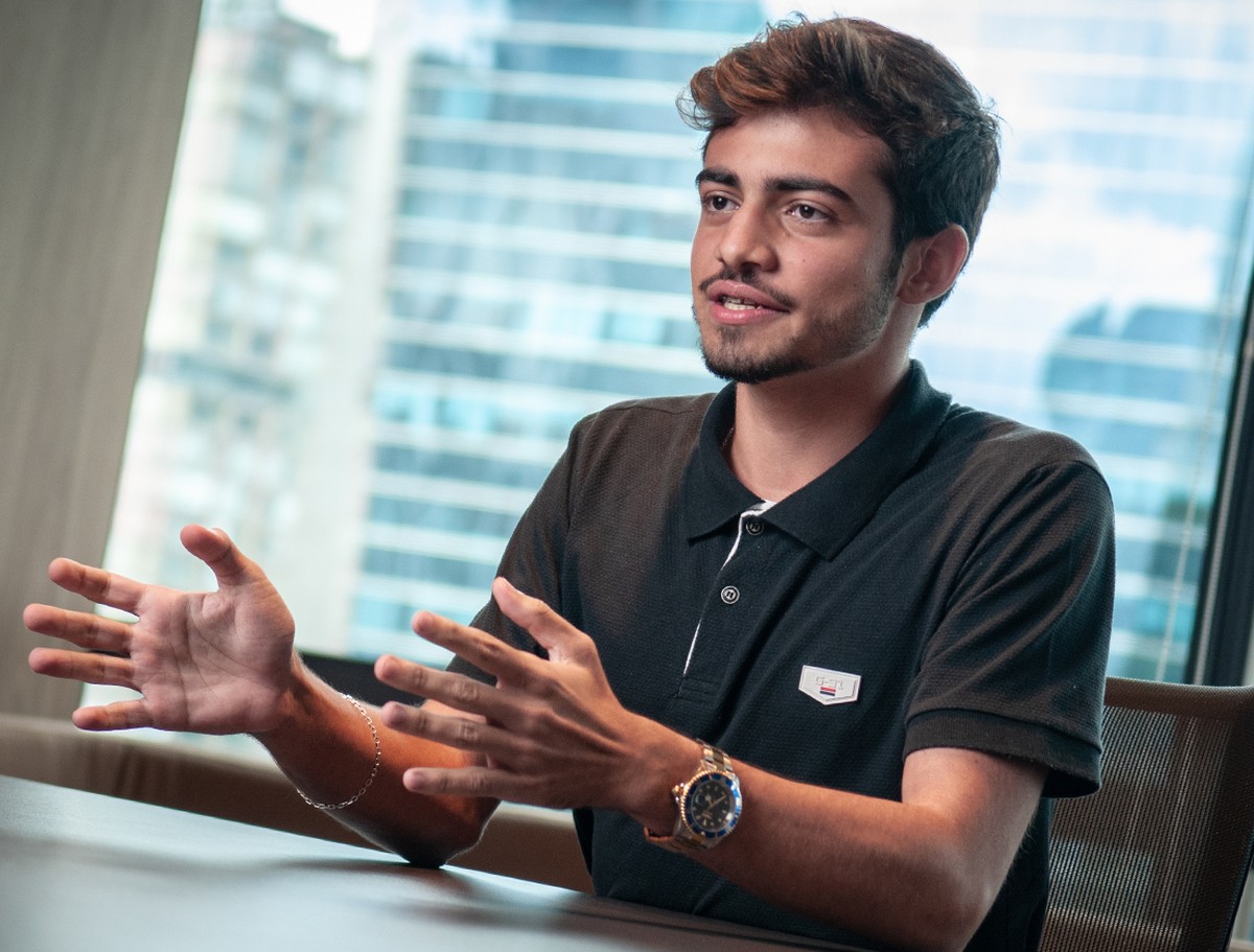NGO partners with management firms to bring youth into the financial sector | Business