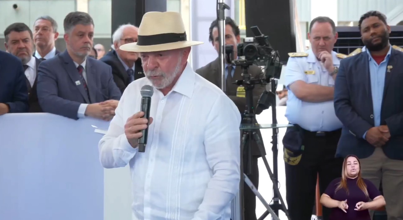 Lula says Brazil should enrich uranium for peaceful use, exports