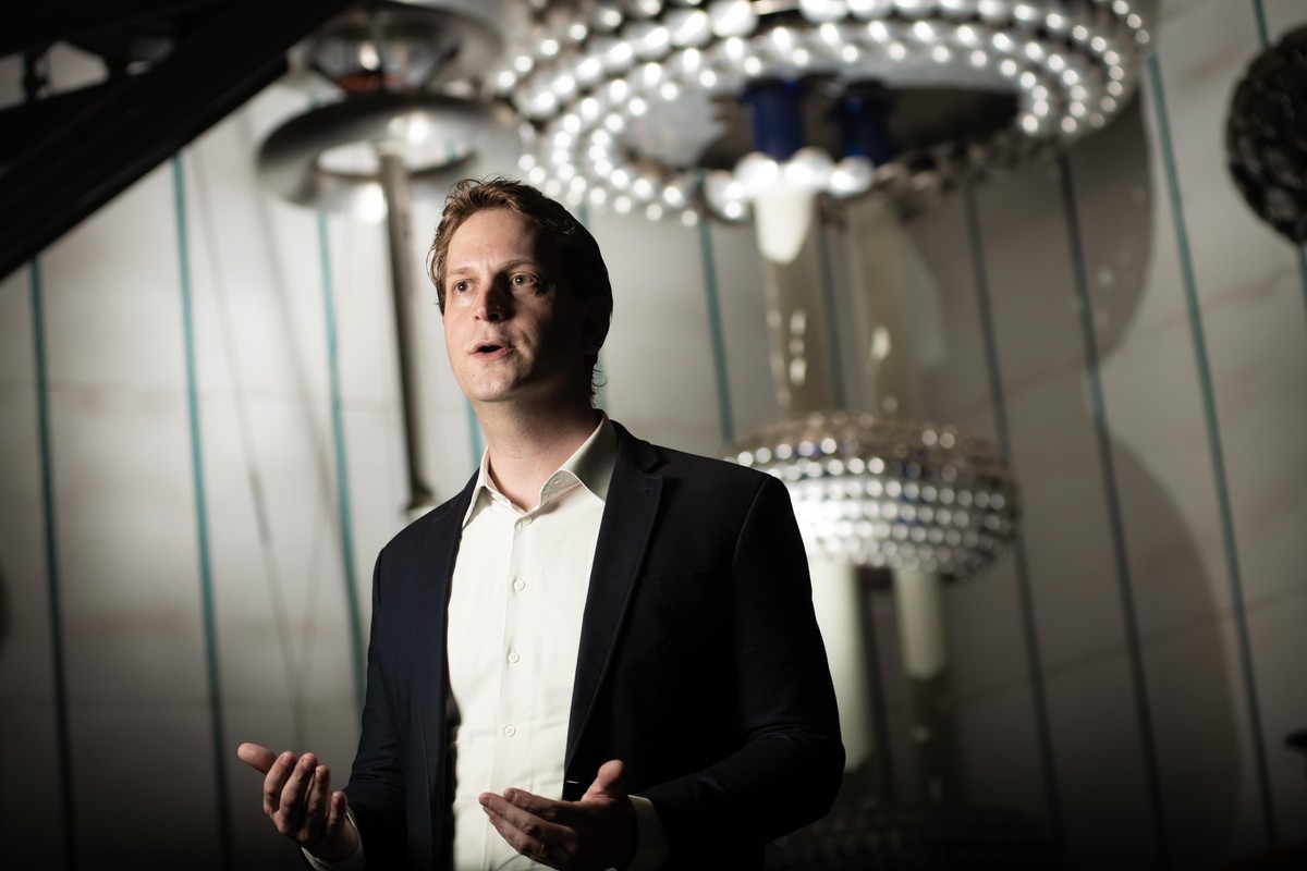 Manufacturers prepare to serve power transmission companies Business