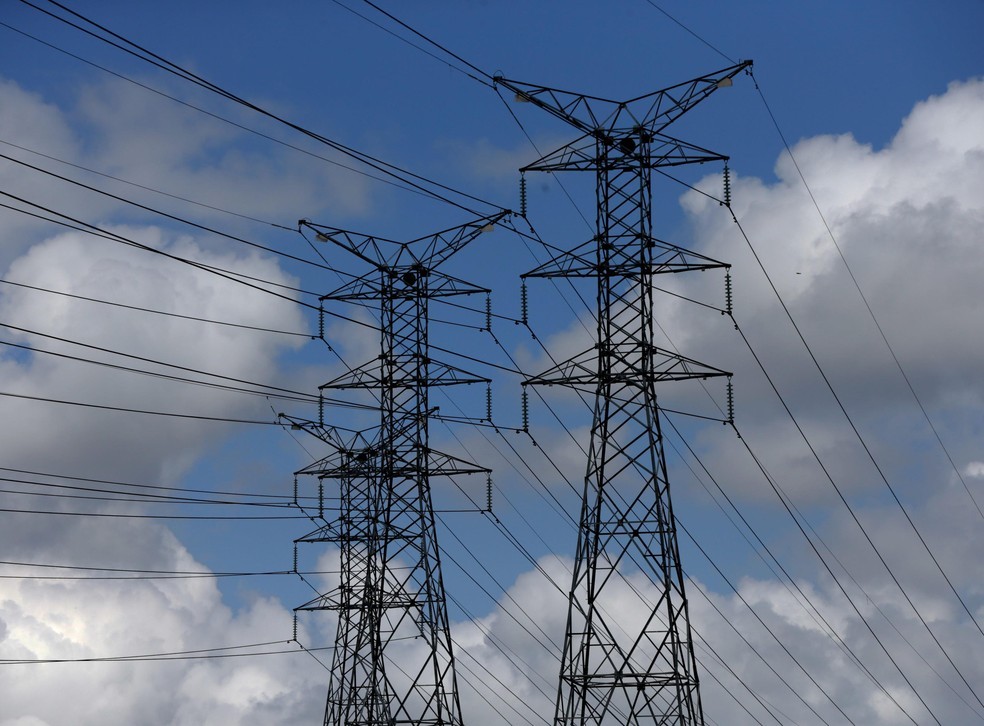 Unregulated power cost rises, challenging grid operations