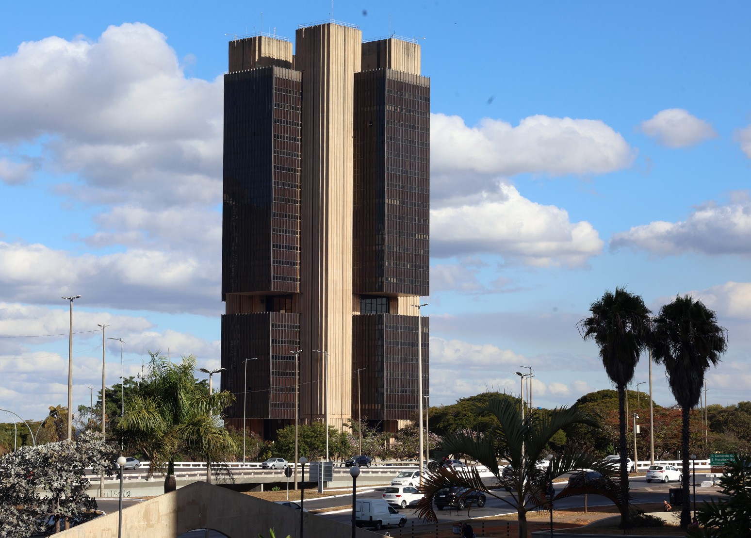 Analysis: Brazilian policymakers see war as stagflation risk