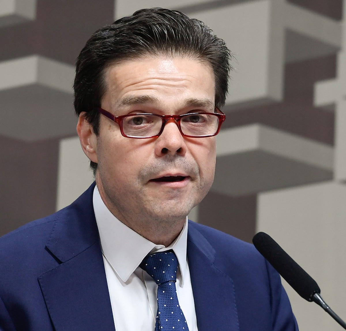 Uncertainties led to monetary tightening, Central Bank director says