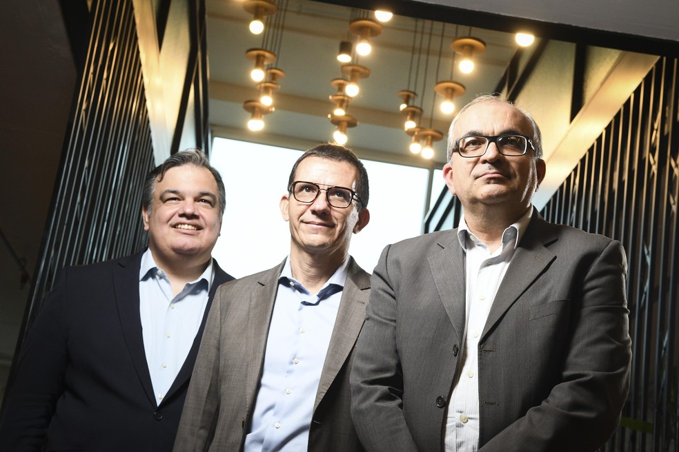 Renan Lopes, chief financial officer (left); Tiago Homem, technology director; and Daniel Pedroso, CEO of EnduraCarbon — Foto: Leo Pinheiro/Valor