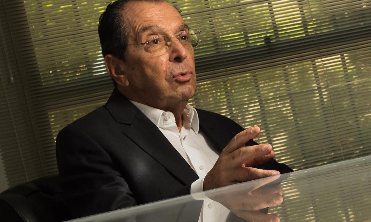 Interest rates influence stock investments