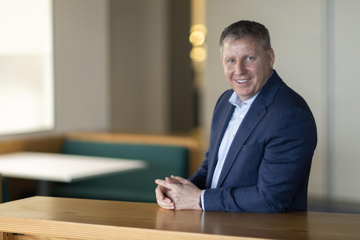 Azul accelerates talks with lessors, could seek debt-to-equity swap