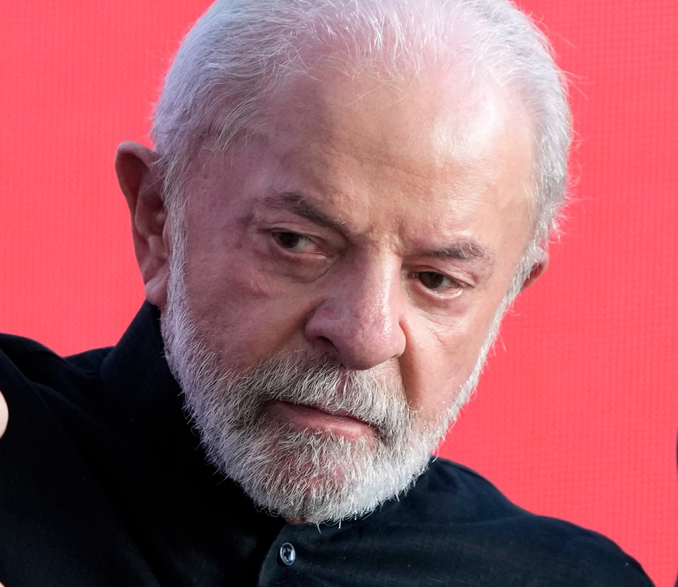 Lula urges caution on anti-gang bill before sending it to Congress
