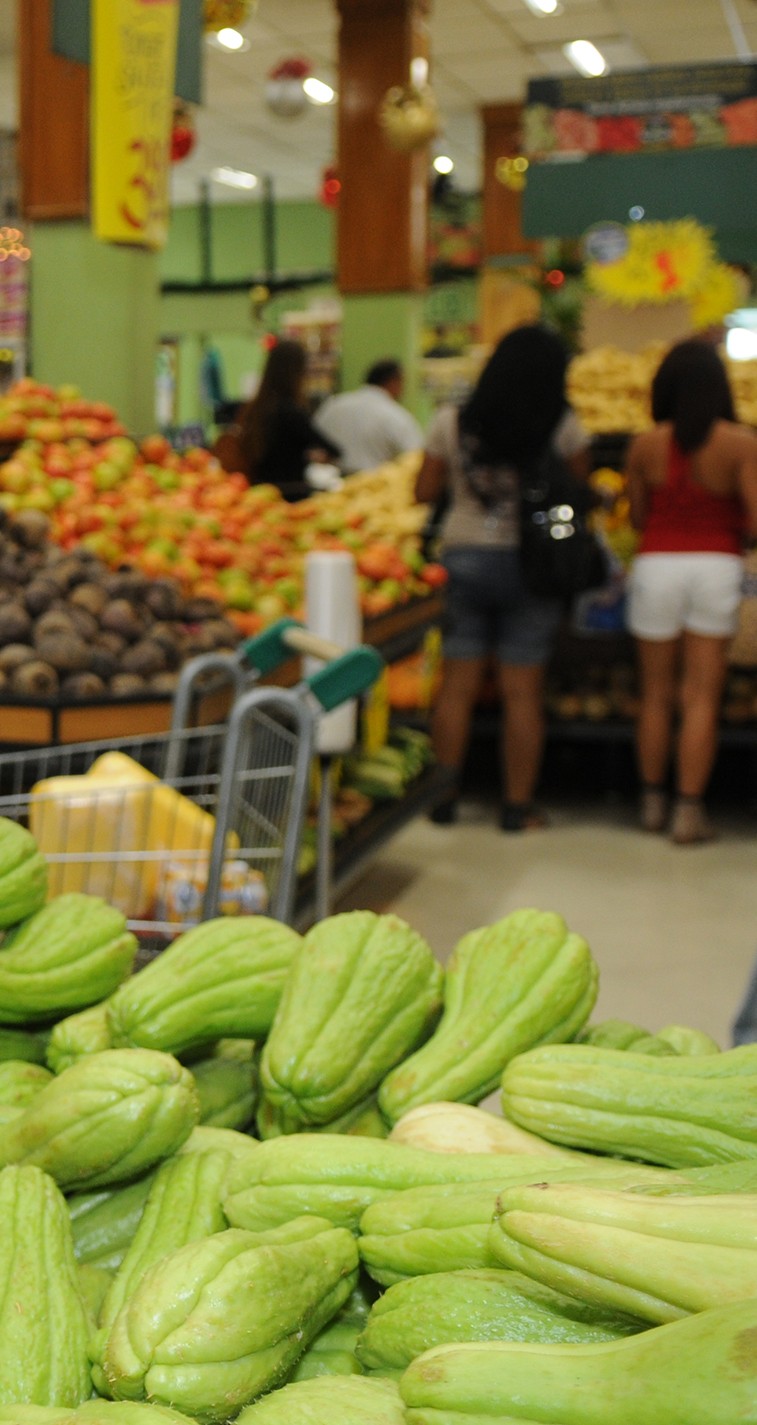 Brazil food retail falters as inflation rises and demand weakens