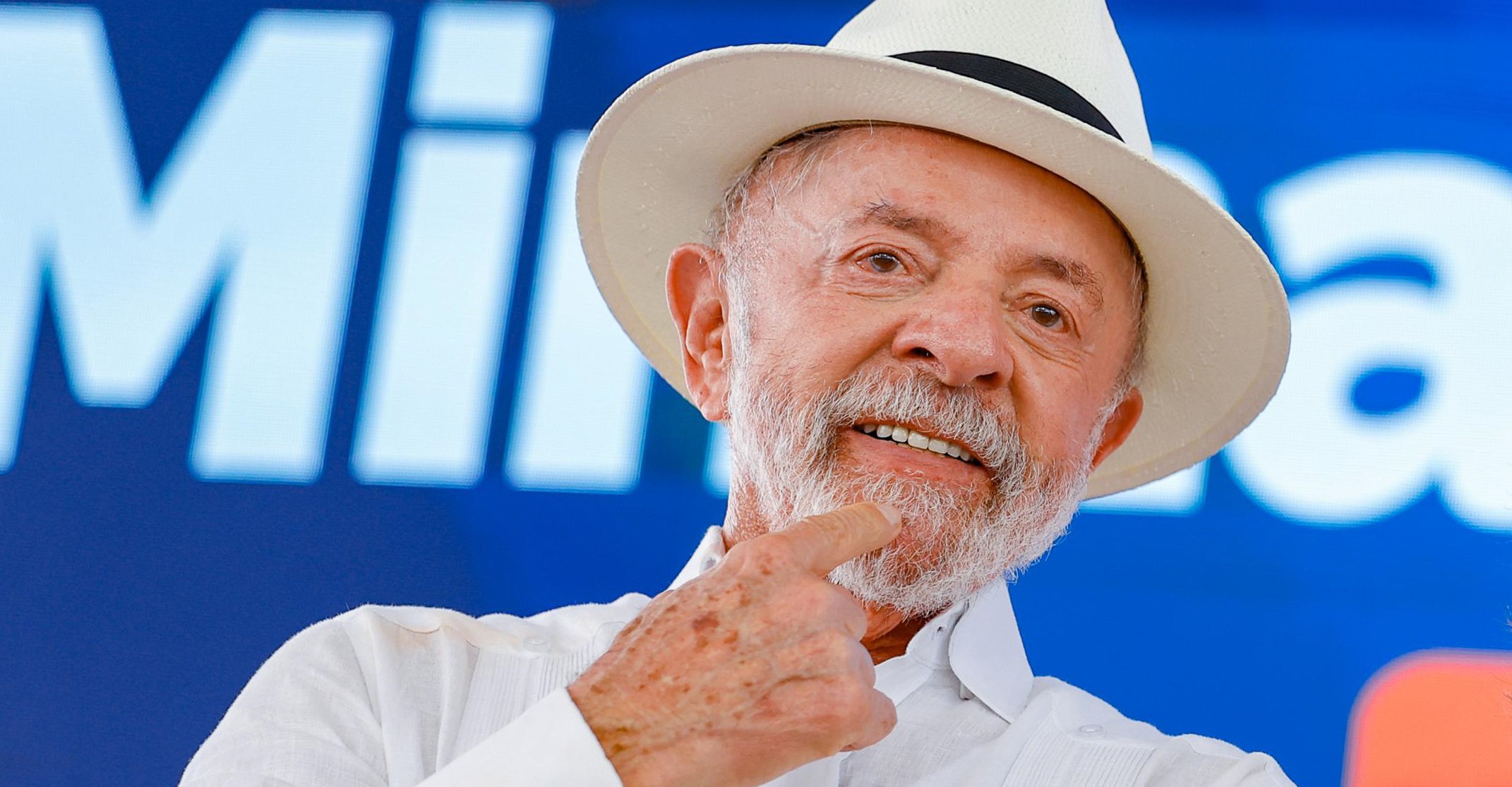Lula allies seek to capitalize on Flávio Bolsonaro crisis