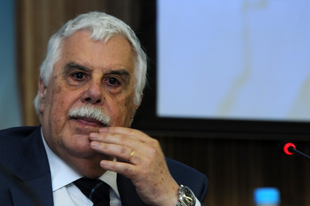 fuel-tax-breaks-offer-short-term-gain-but-slow-down-growth-in-2023
