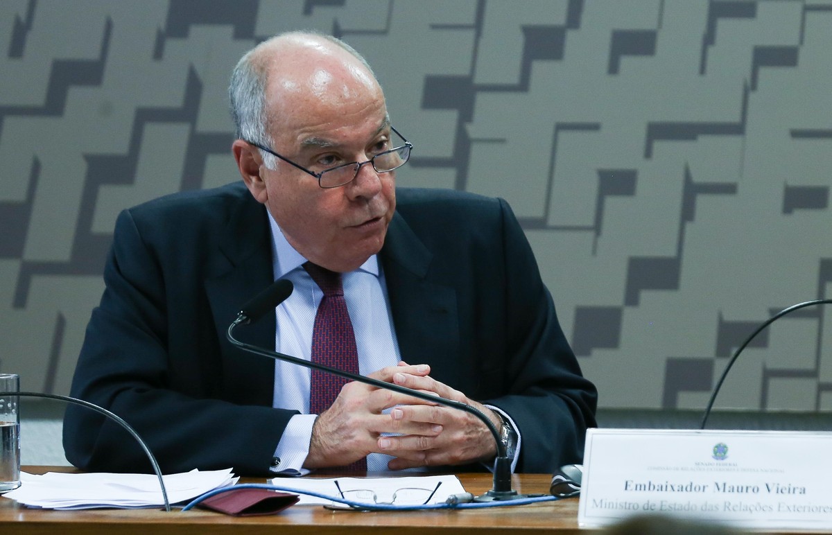 Brazil’s foreign minister rules out cutting ties with Venezuela