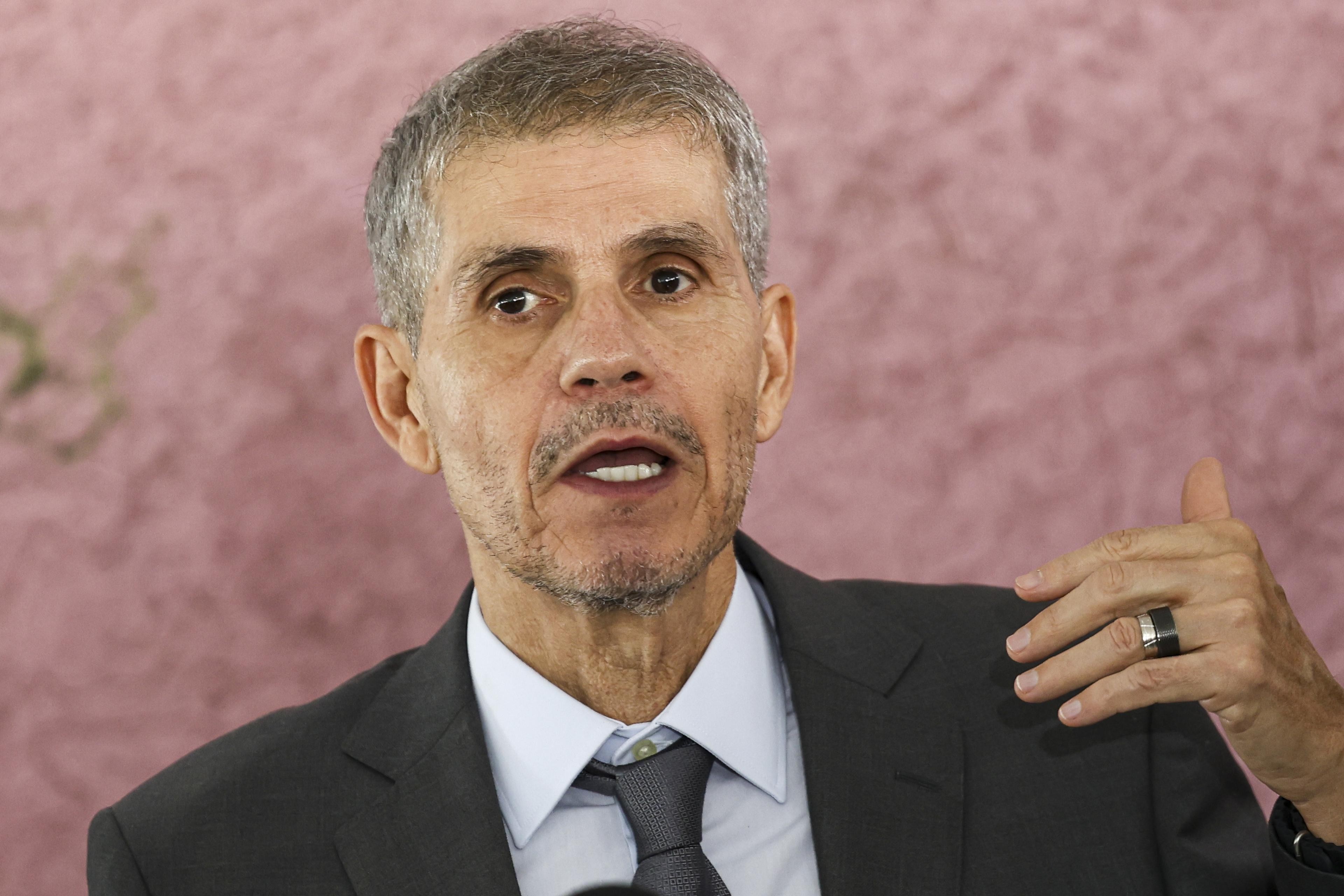 Lula urges ministers to go on offensive amid election reshuffle