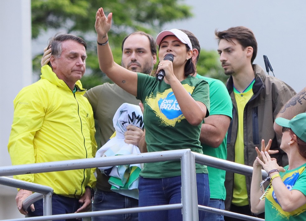 Michelle Bolsonaro takes leading role in Liberal Party