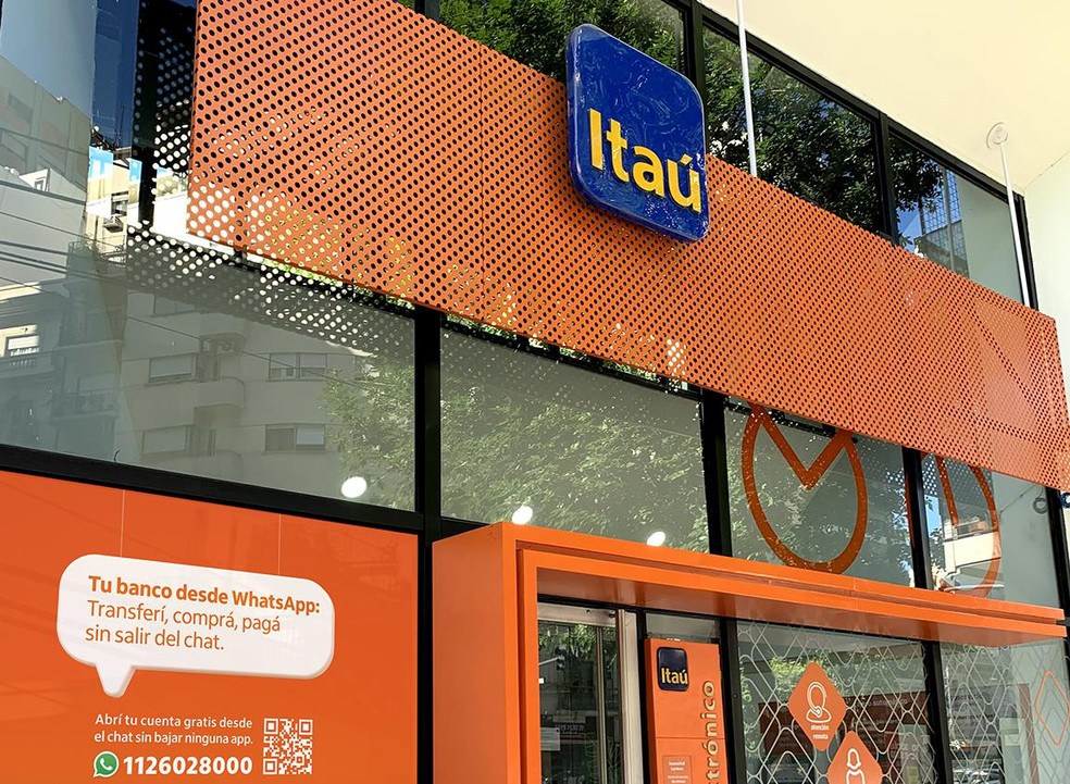 Banco Itaú Argentina has been the 16th-largest bank in the country by total loans, with 67 branches — Foto: Divulgação