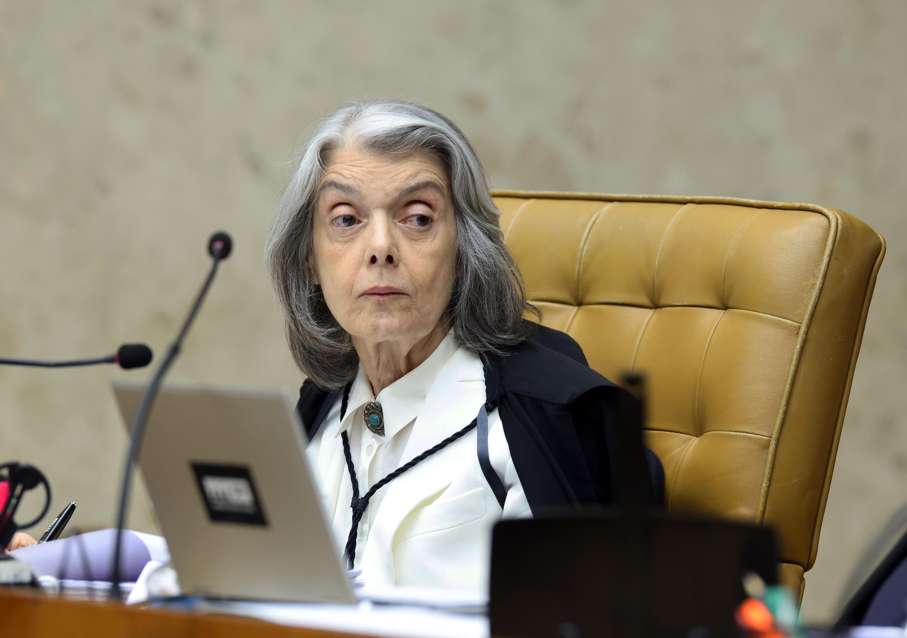 Analysis: Probe of justice has a chance, yet damage is already done