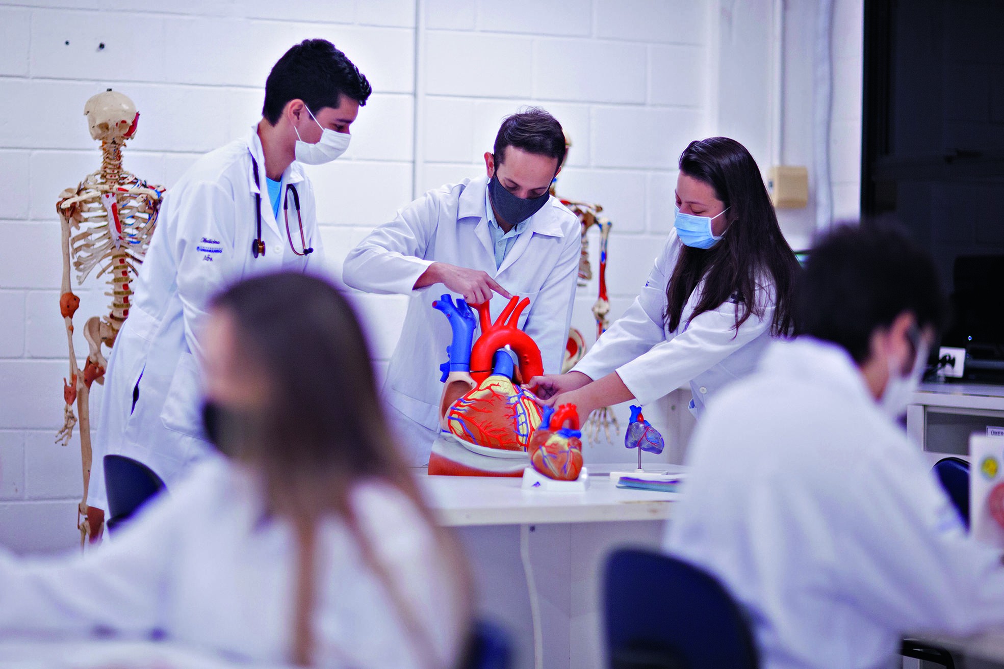 Convenience trumps quality in choice of low-performing medical schools