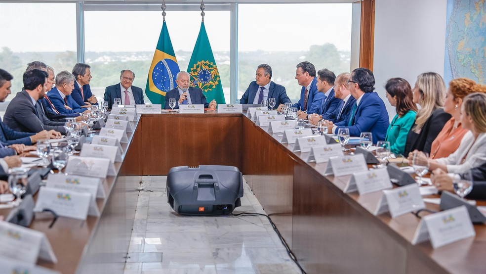 President Lula announces investments at the Planalto Palace — Foto: Ricardo Stuckert/PR