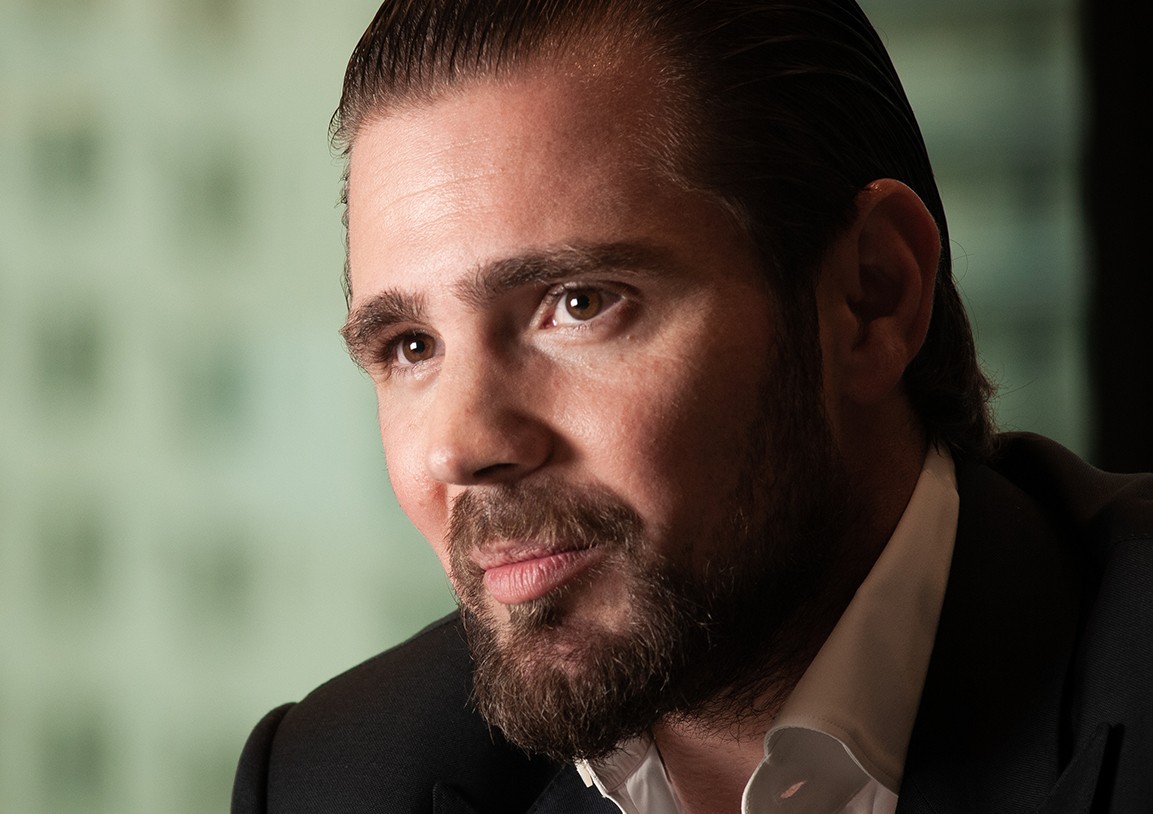 Seized messages shed light on banker’s political network