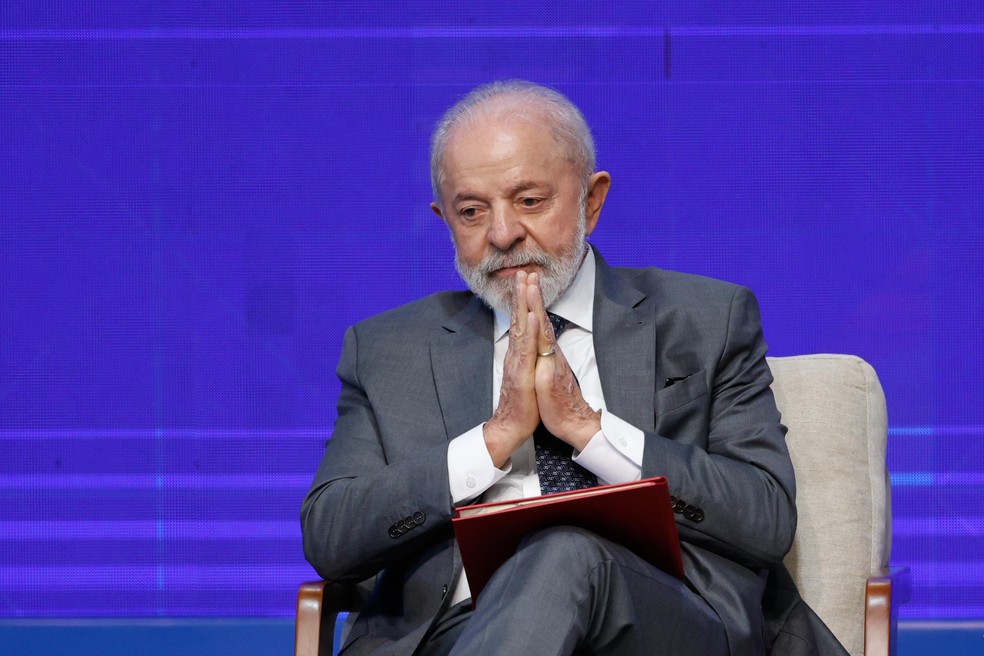 Lula fully vetoes bill increasing number of federal deputies