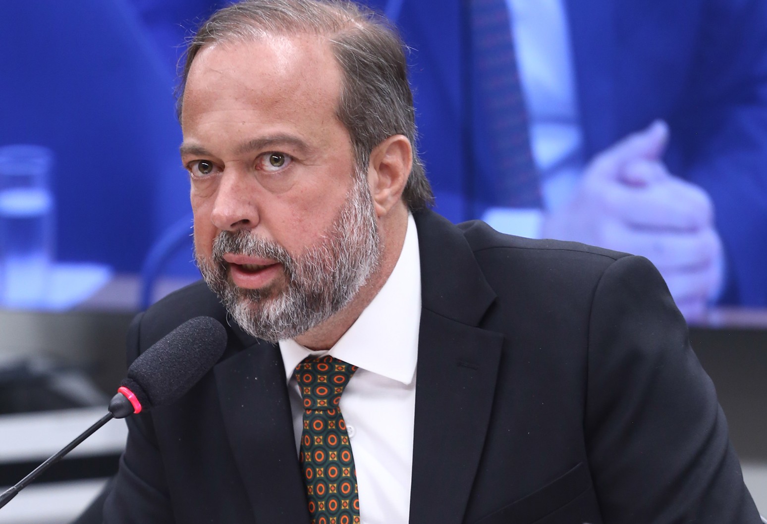 Energy minister says Brazil can keep fuel prices stable