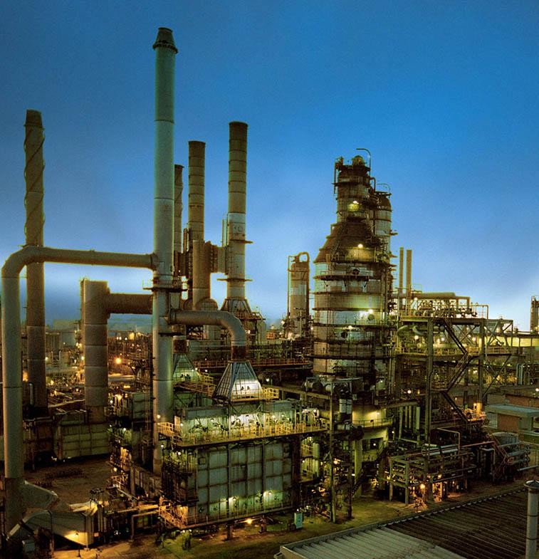 Petrobras resumes refinery maintenance, boosts diesel imports