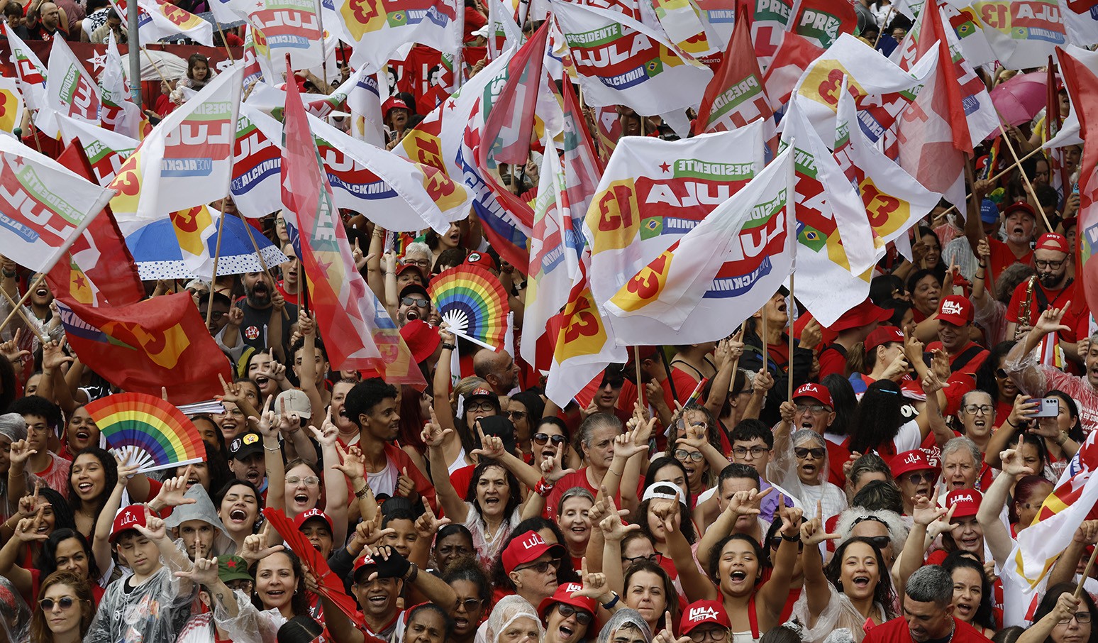 Lula shifted strategy after finishing first round behind Flávio Bolsonaro