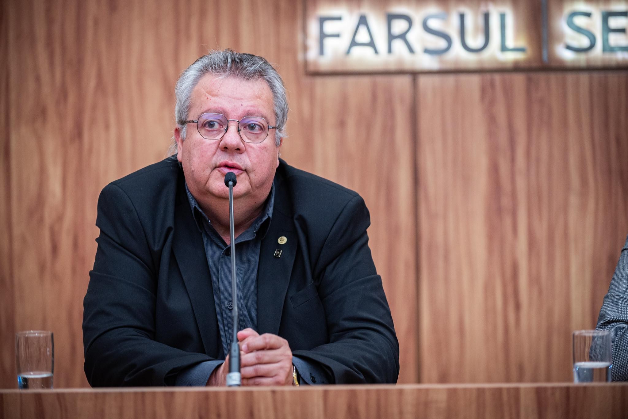 Banks warn against bringing private farm debt into rescue plan