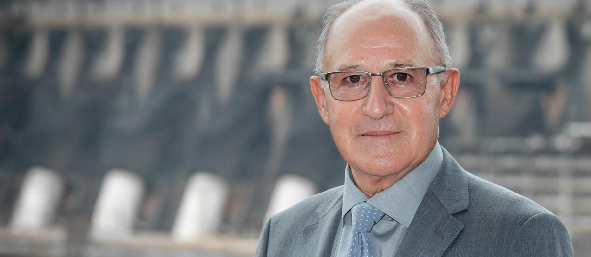 Government picks admiral as new head of Itaipu