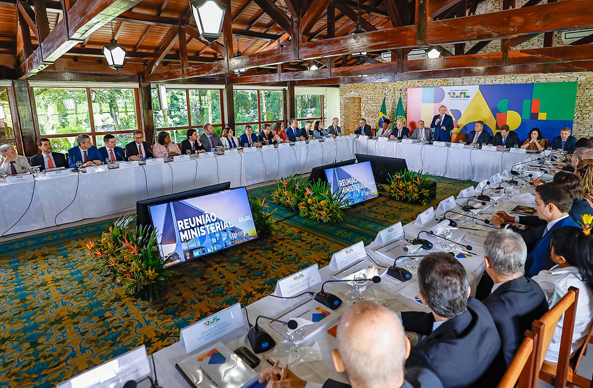 Lula urges action to lower food prices, says “2026 has begun