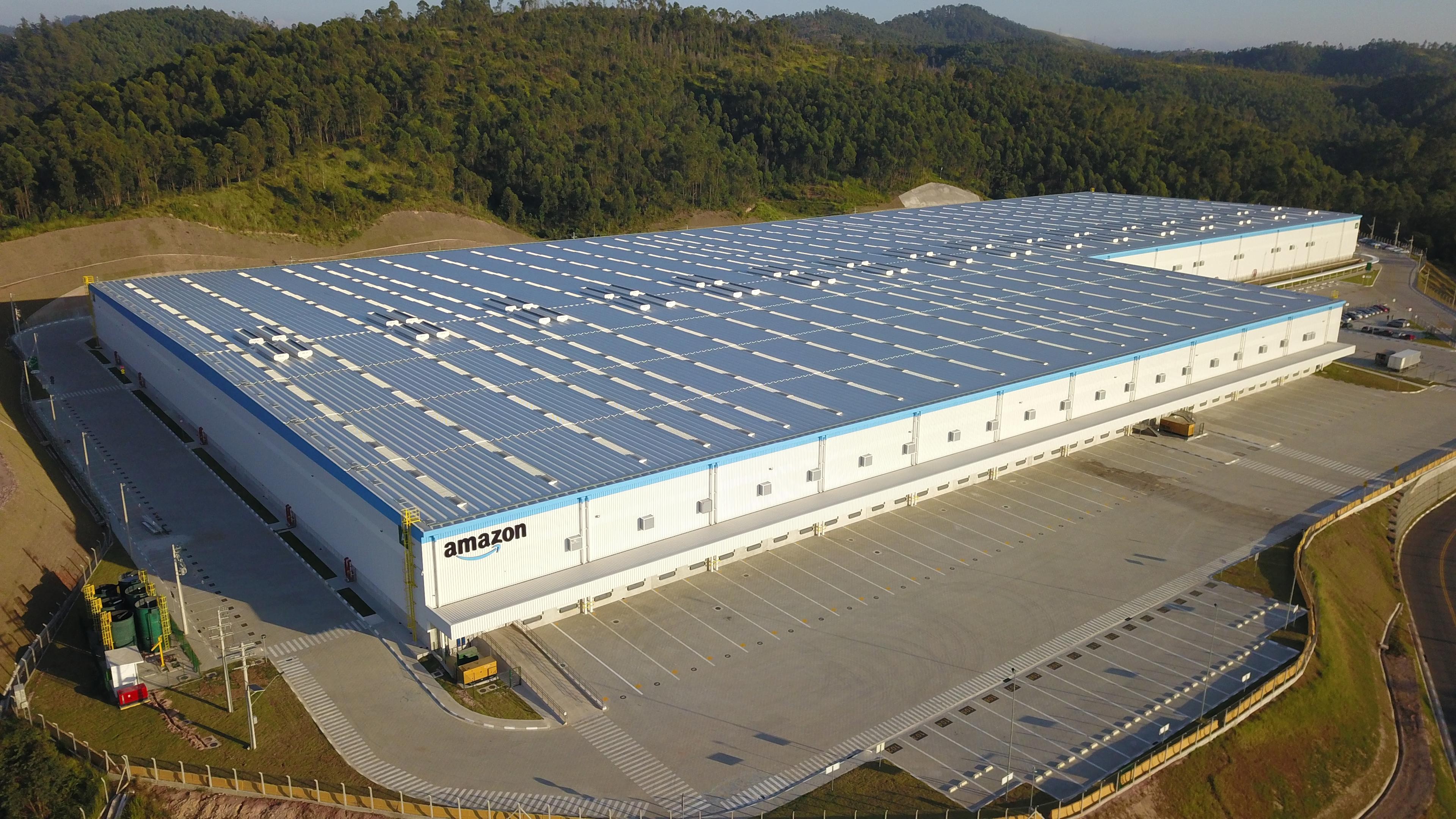 Amazon streamlines hierarchy, speeds up decisions in Brazil